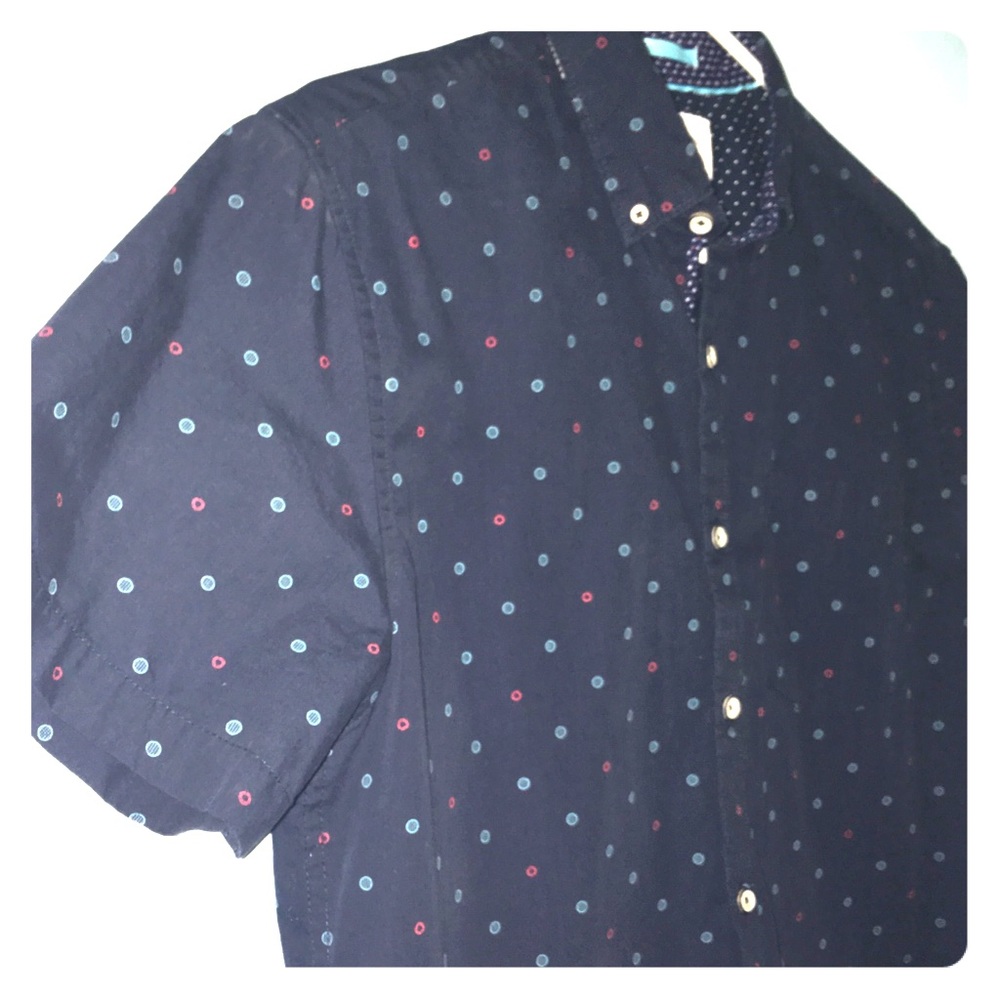 CLOSET CLOSING! Men’s S short sleeve button up EUC